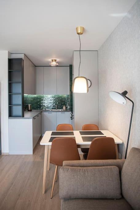 Oslo: A Modern Furnished Apartment With Parking Sofia Bagian luar foto